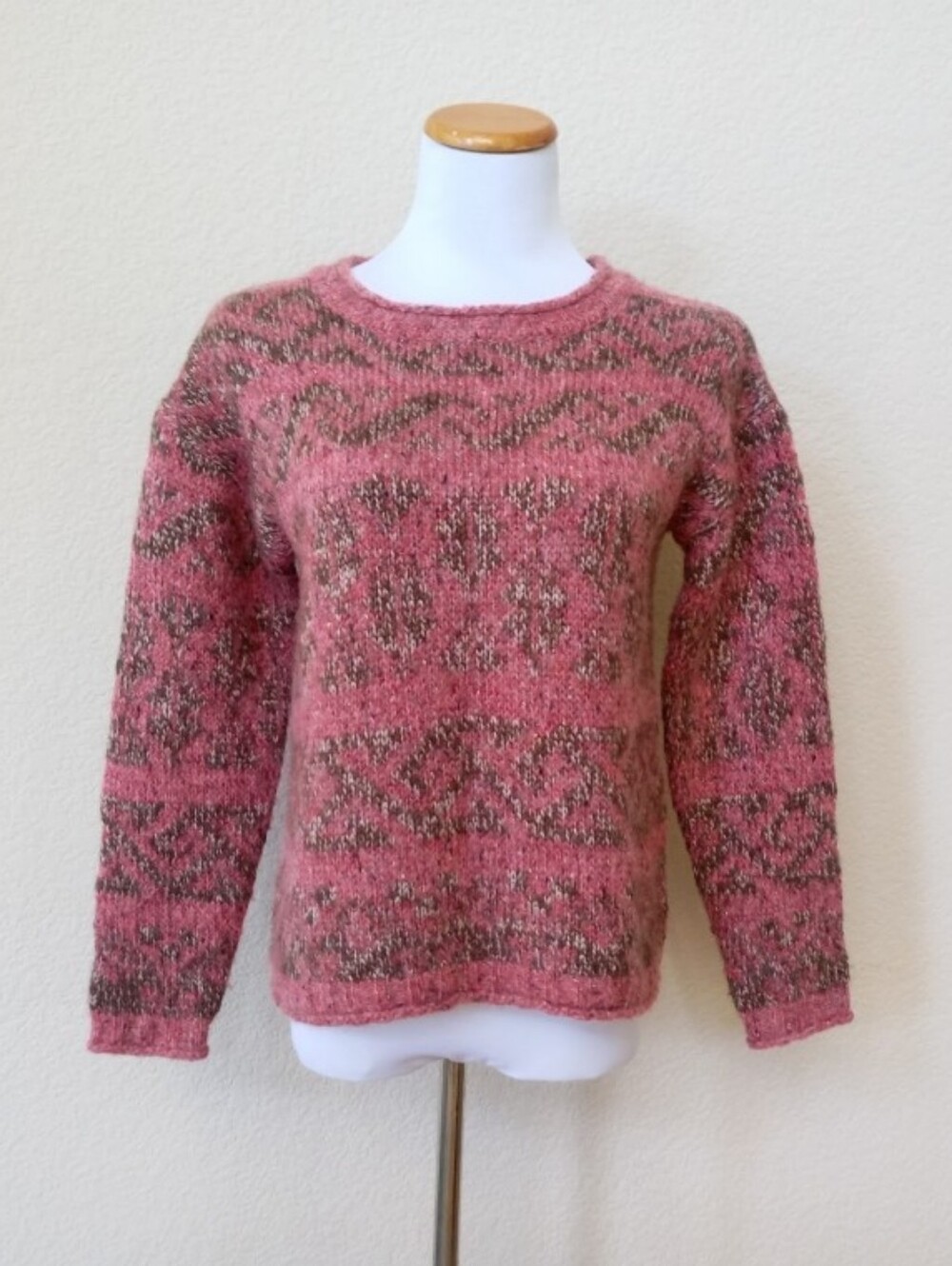 Sundance pink multi-texture sweater in a soft blended knit - Picture 2 of 8
